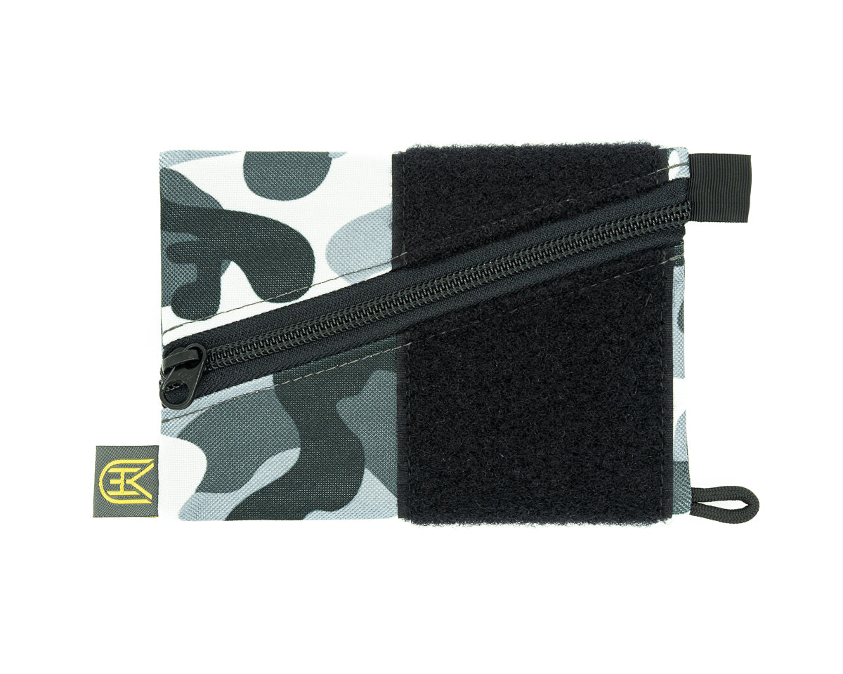 UYH - B&W Camo Large Pouch w/3" Velcro